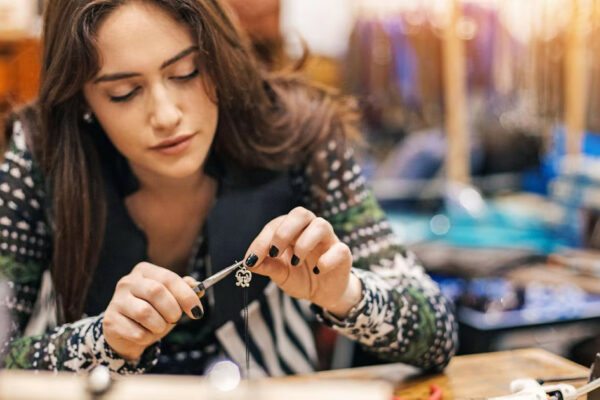 Entreprise de bijoux : passion, innovation et savoir-faire